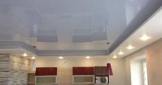 Глянцевый потолок Полысаево, цена от 4556 руб.